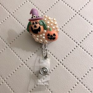 Custom badge reel